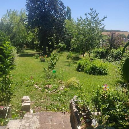 La Maisonnette Houssay  Экстерьер фото