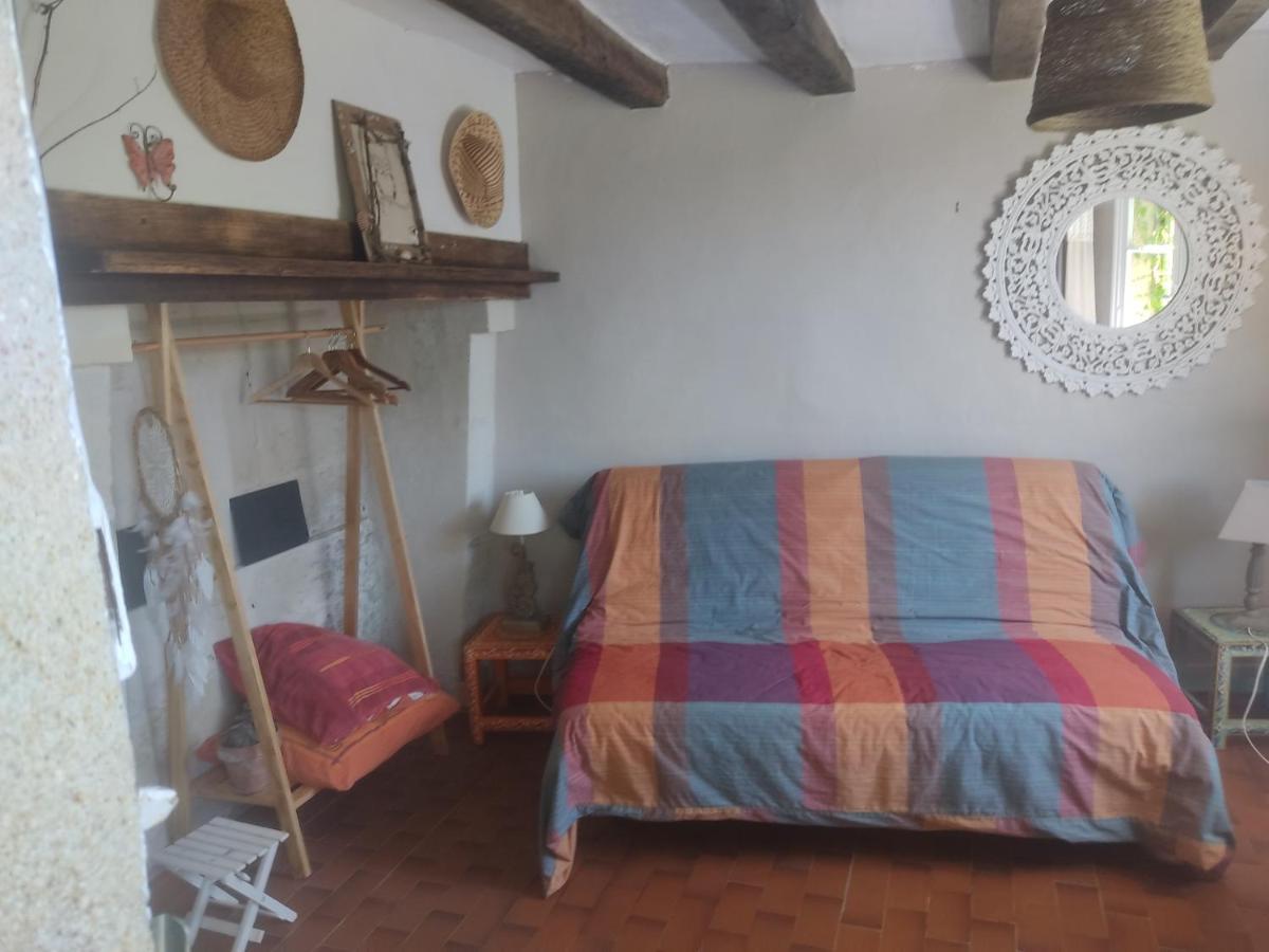 La Maisonnette Houssay  Экстерьер фото