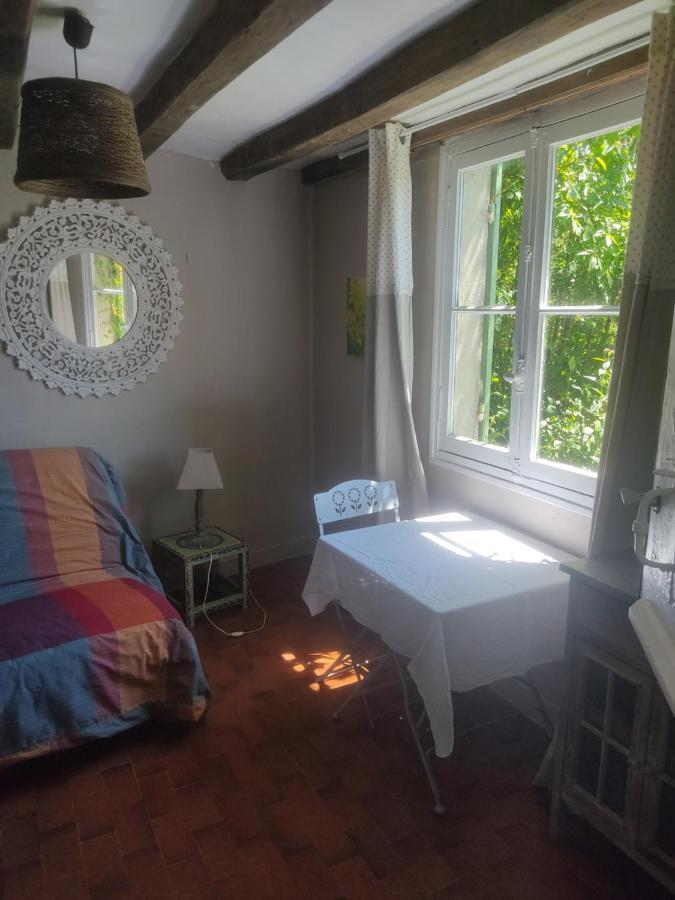 La Maisonnette Houssay  Экстерьер фото